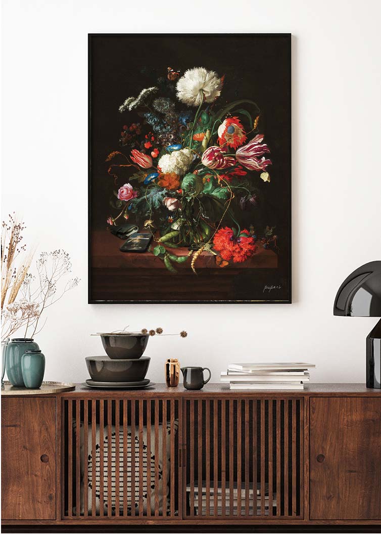 Vase of flowers